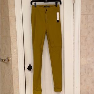 Yellow/green stretchy jeans